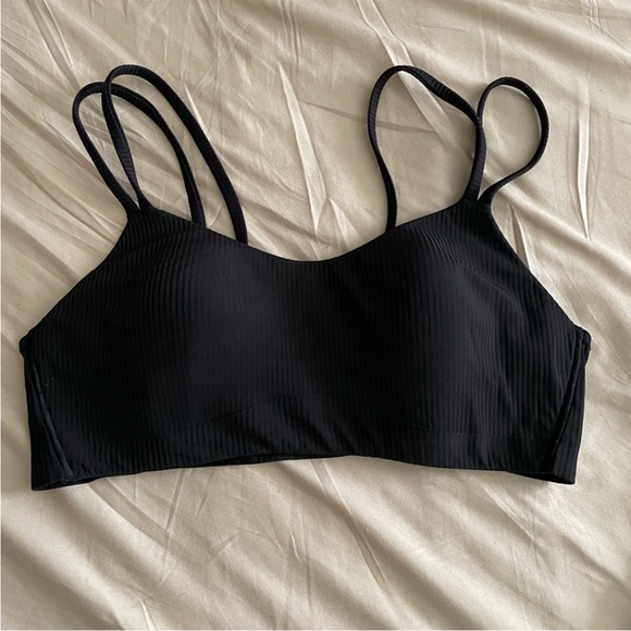Ribbed Lululemon Like a Cloud Ribbed Bra - Black - Picture 4 of 5